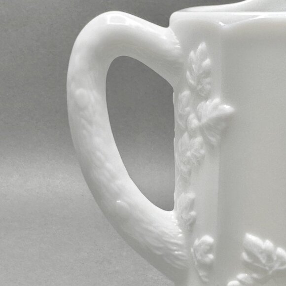 Vintage Westmoreland Milk Glass Pitcher With Embossed Grapes And Vines Detail - Picture 6 of 10